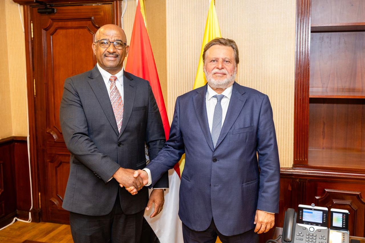 محافظ البنك المركزى يستقبل نظيره بمملكة إسواتينى محافظ البنك المركزى يستقبل نظيره بمملكة إسواتينى