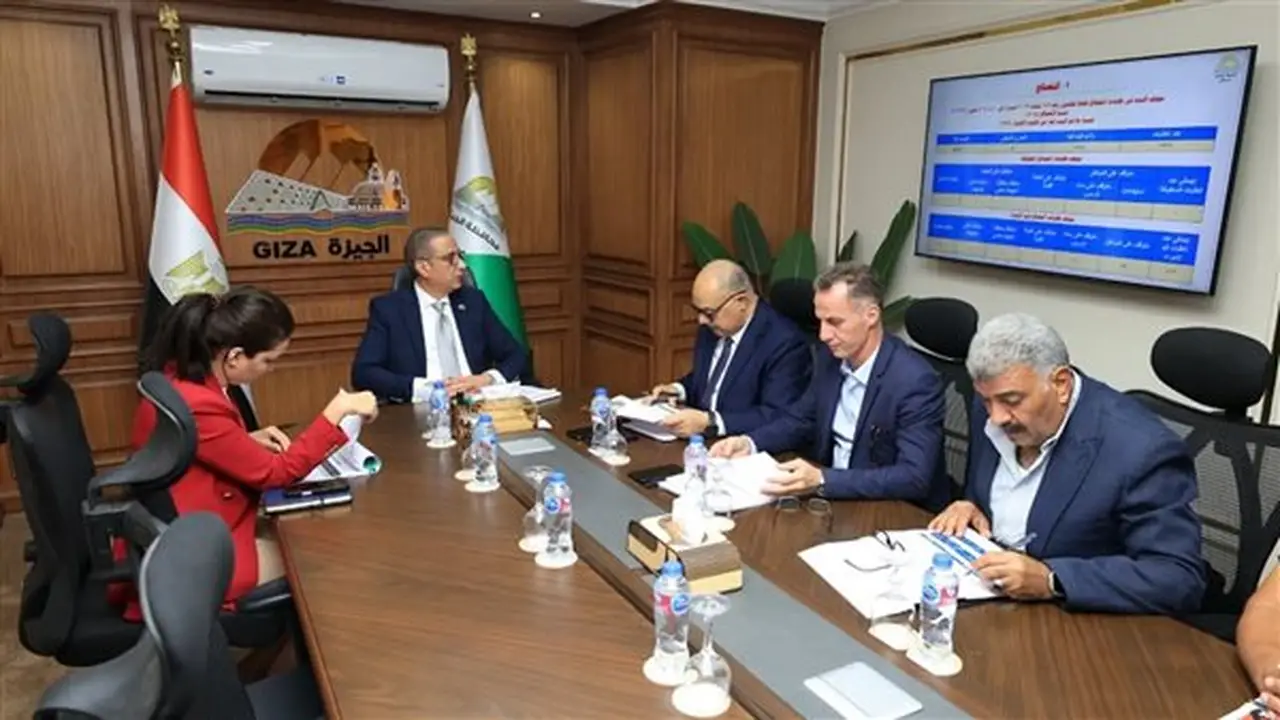 محافظ الجيزة: إنجاز 99.6% من طلبات التصالح وتوجيهات لتطوير منظومة النظافة