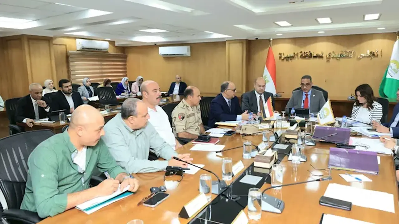 محافظ الجيزة: مصادرة 399 عربة ومعدة للنباشين ضمن حملات مكثفة