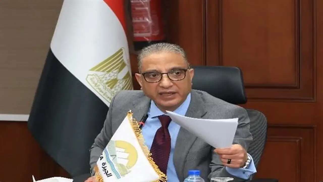 محافظ الجيزة يناقش شكاوى نواب الطالبية والعمرانية ويؤكد على تحسين الخدمات بسرعة