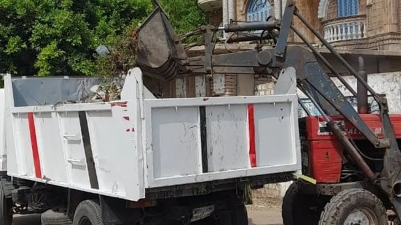 محافظ الغربية يواصل متابعة أعمال رفع التراكمات وتحسين مستوى النظافة بالمراكز والمدن