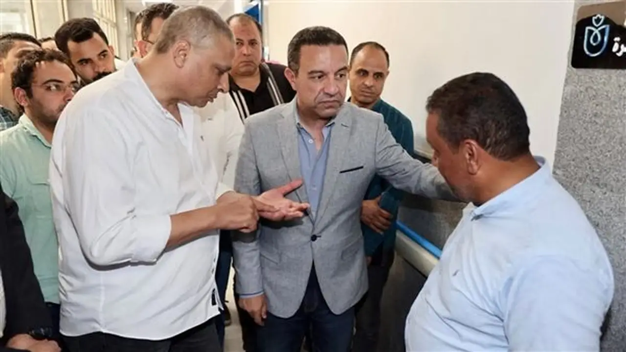 محافظ المنوفية يكرم رئيس وحدة شطانوف لتميزه في تحسين منظومة النظافة بأشمون