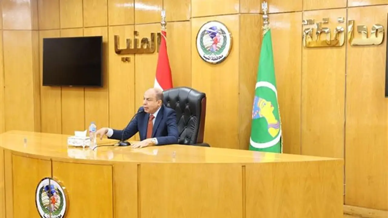 محافظ المنيا: شراكة مجتمعية تضمن نجاح مشروع الطاقة النظيفة