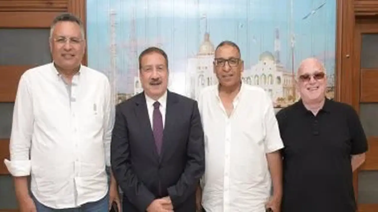 محافظ بورسعيد يبحث دعم النادي المصري مع نائبي الرئيس ورئيس قطاع الناشئين