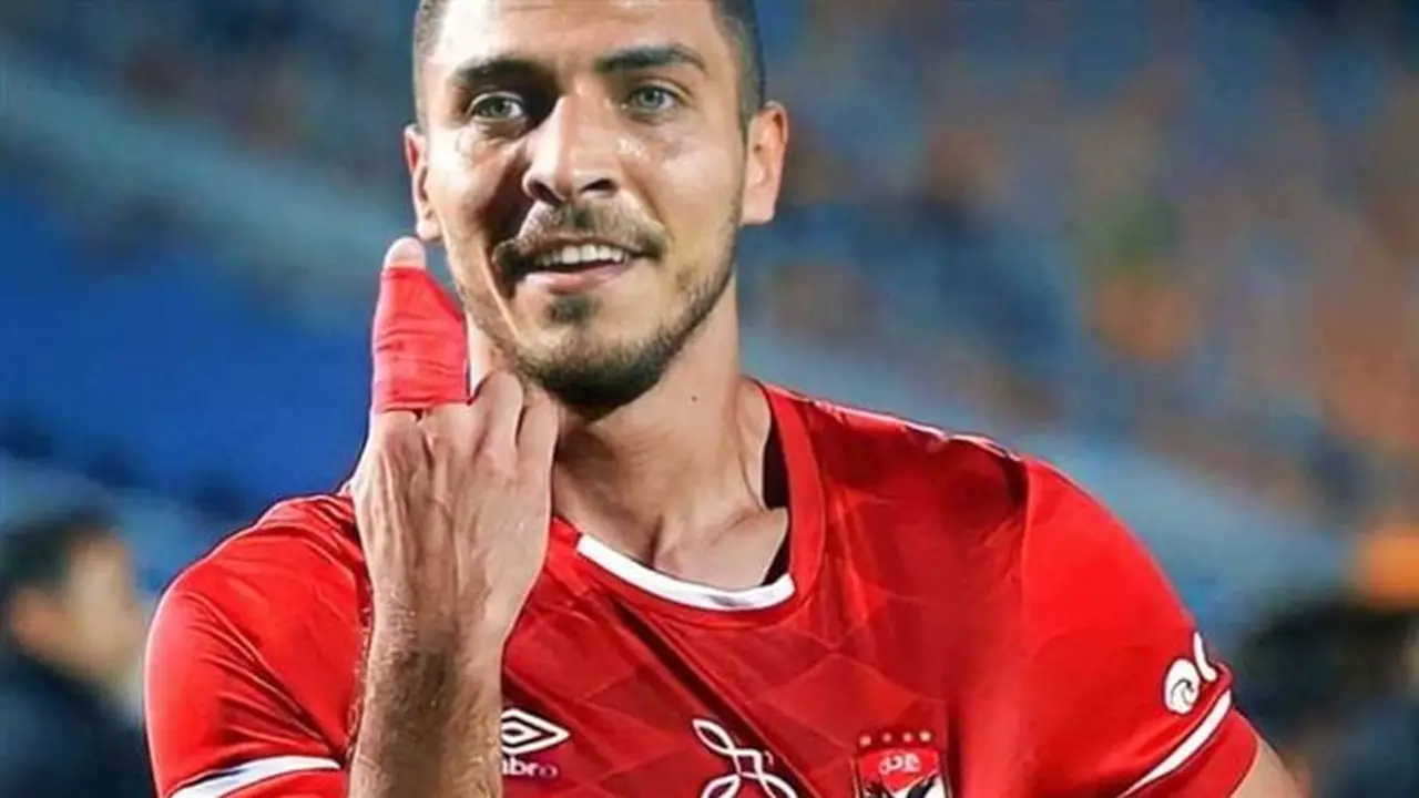 محمد شريف يرفض الانتقال المحلي ويصر على الاحتراف الخارجي