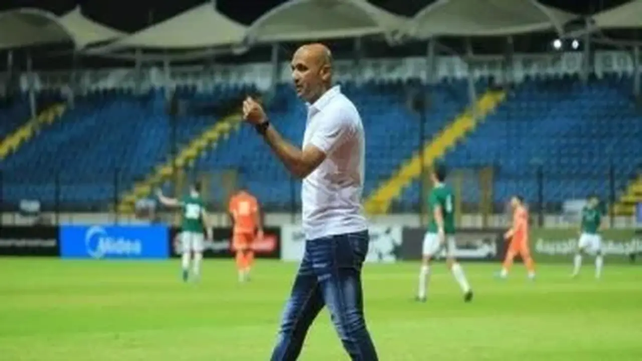 محمد عطية يتولى القيادة الفنية لفريق فاركو استعدادًا لدوري المحترفين