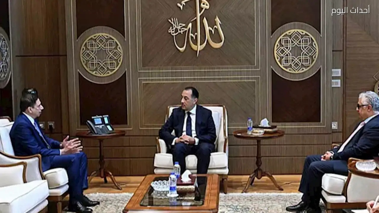 مدبولي يبحث مع موانئ دبي العالمية سبل توسيع الاستثمارات في قناة السويس