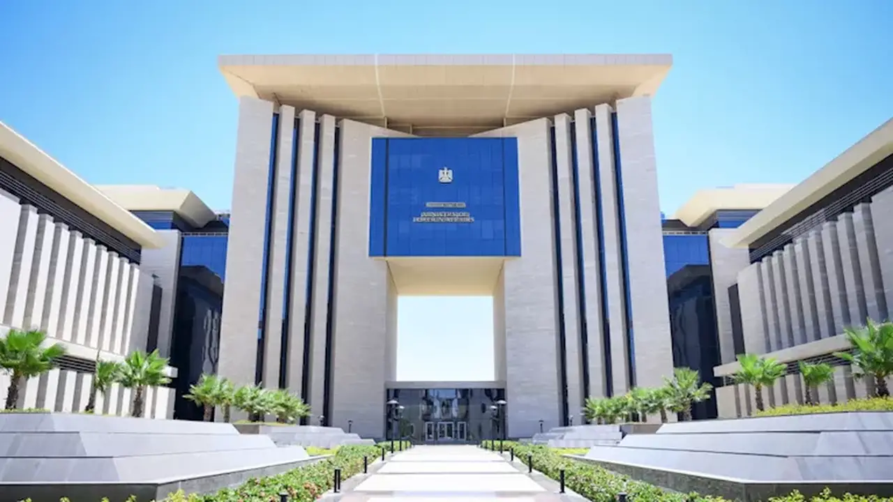 مصر تدين الهجوم الإيراني على ناقلة سعودية في مضيق هرمز