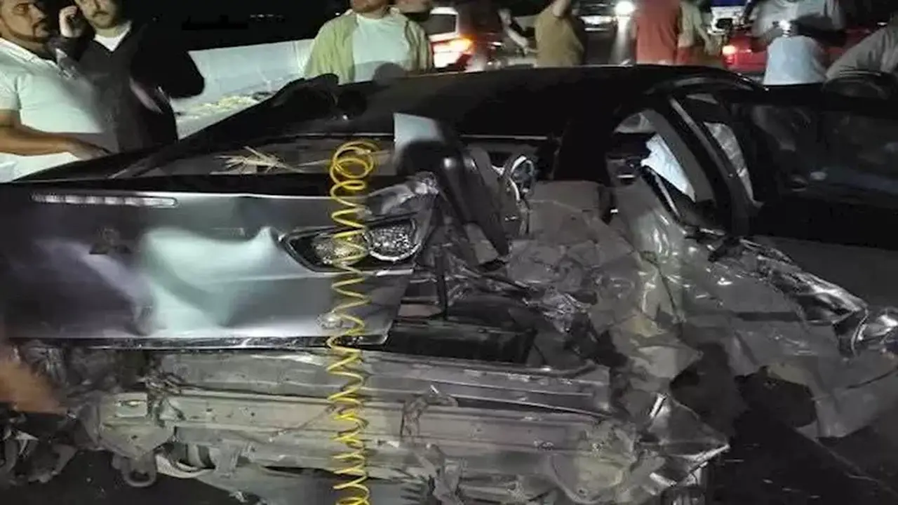 مصرع طفل وسيدة وإصابة 5 آخرين في حادث تصادم مروع ببورسعيد