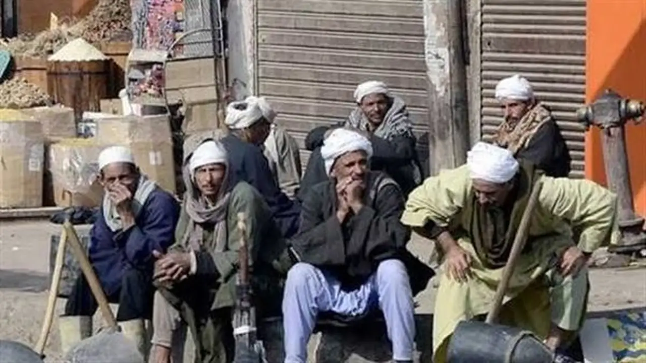 خطة جديدة لحماية العمالة غير المنتظمة: من الحصر إلى التأمين