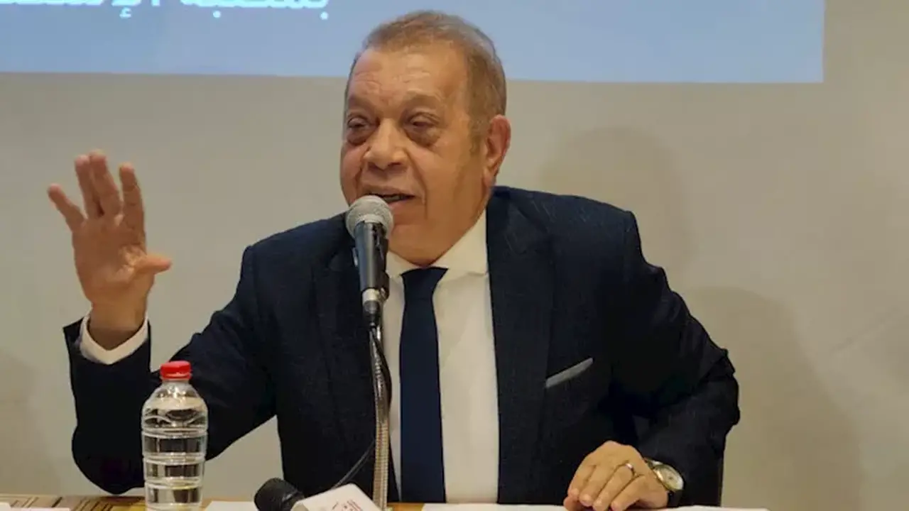 النائب أسامة شرشر يناقش تأثير الإعلام العربي على المجتمع والاقتصاد في معرض الإسكندرية للكتاب