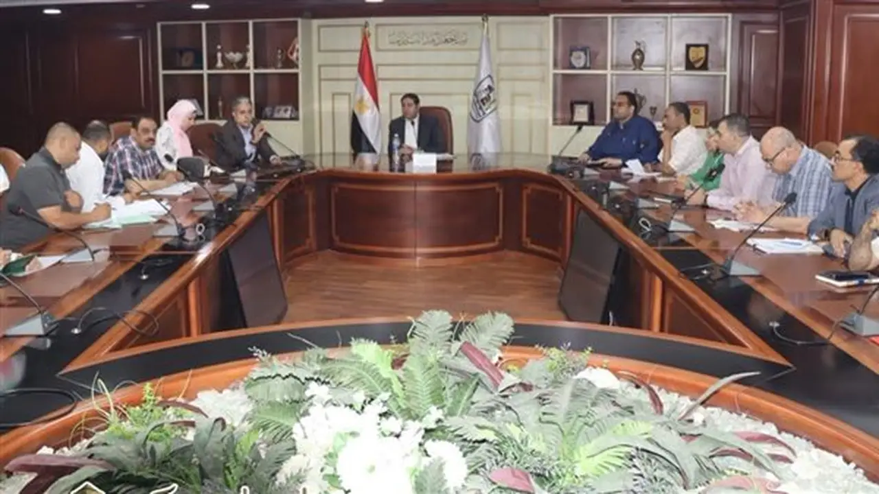 منال عوض تتابع تنفيذ مشروعات التنمية الاقتصادية المحلية في 4 محافظات