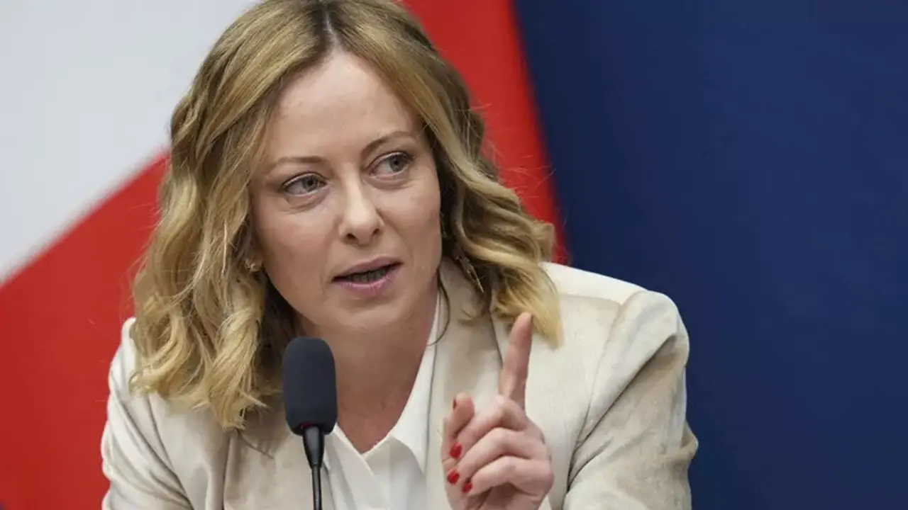 ميلوني تواجه هزيمة برلمانية في سعيها لتعديل قانون الانتخابات