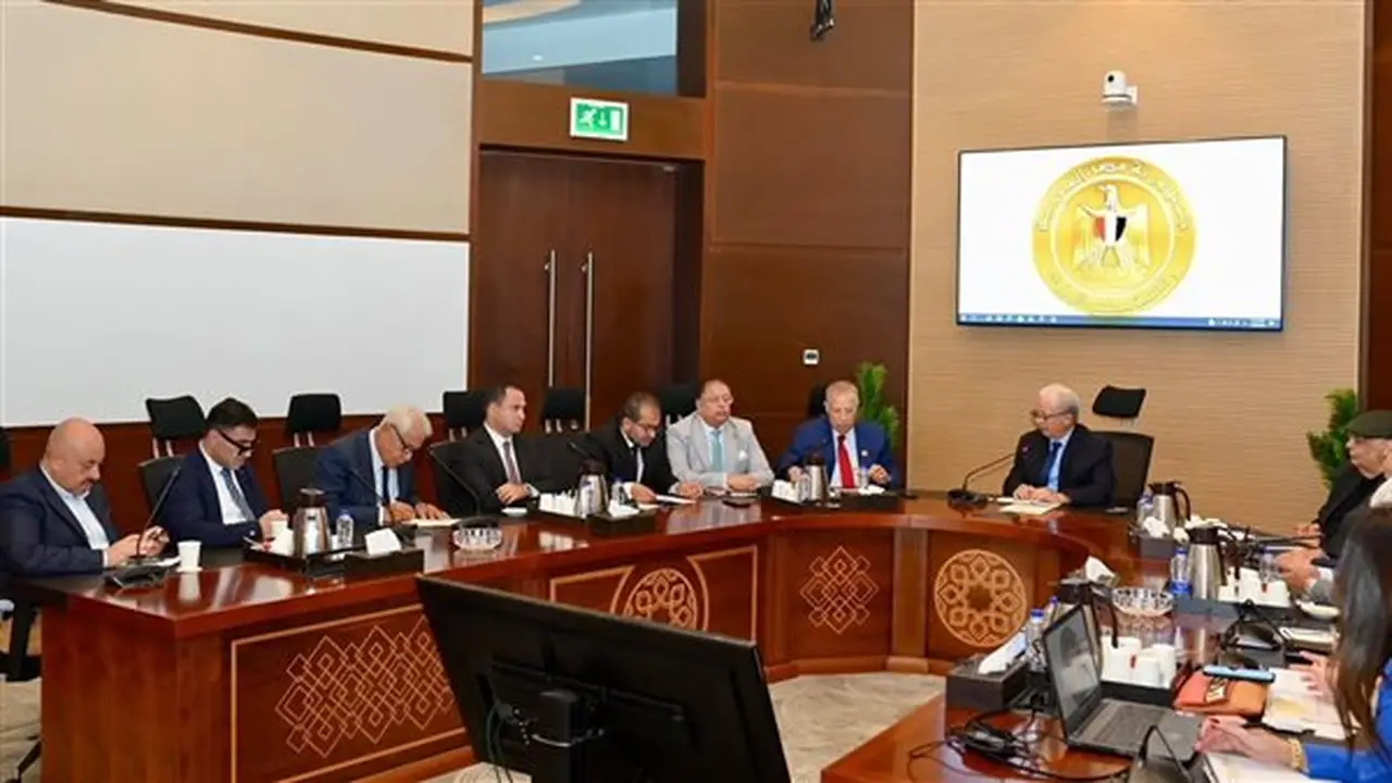 اجتماع نائب رئيس الوزراء مع اتحاد المستثمرين لتعزيز الاستثمار ودور القطاع الخاص