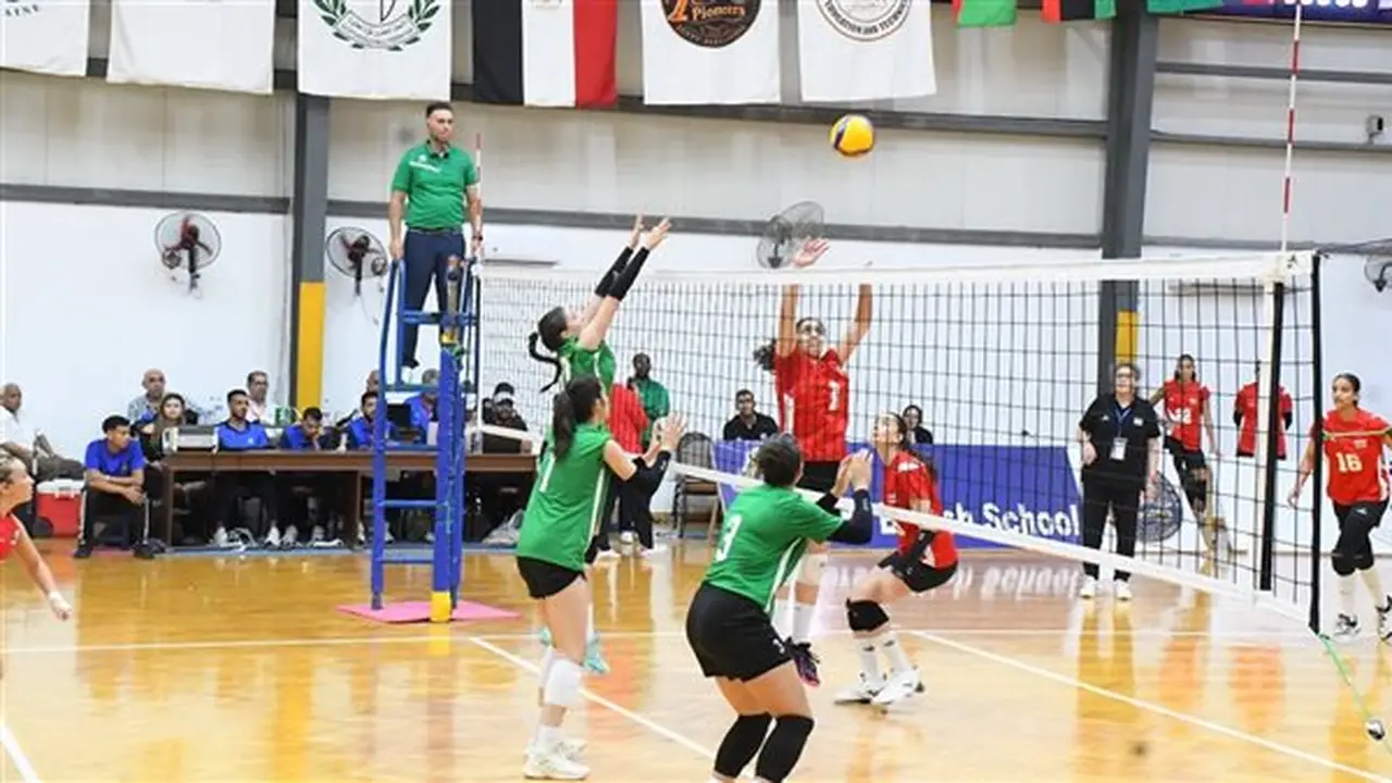 منتخب الناشئات المصري يبدأ مشواره في بطولة أفريقيا للطائرة تحت 18 عامًا بفوز كبير على الجزائر