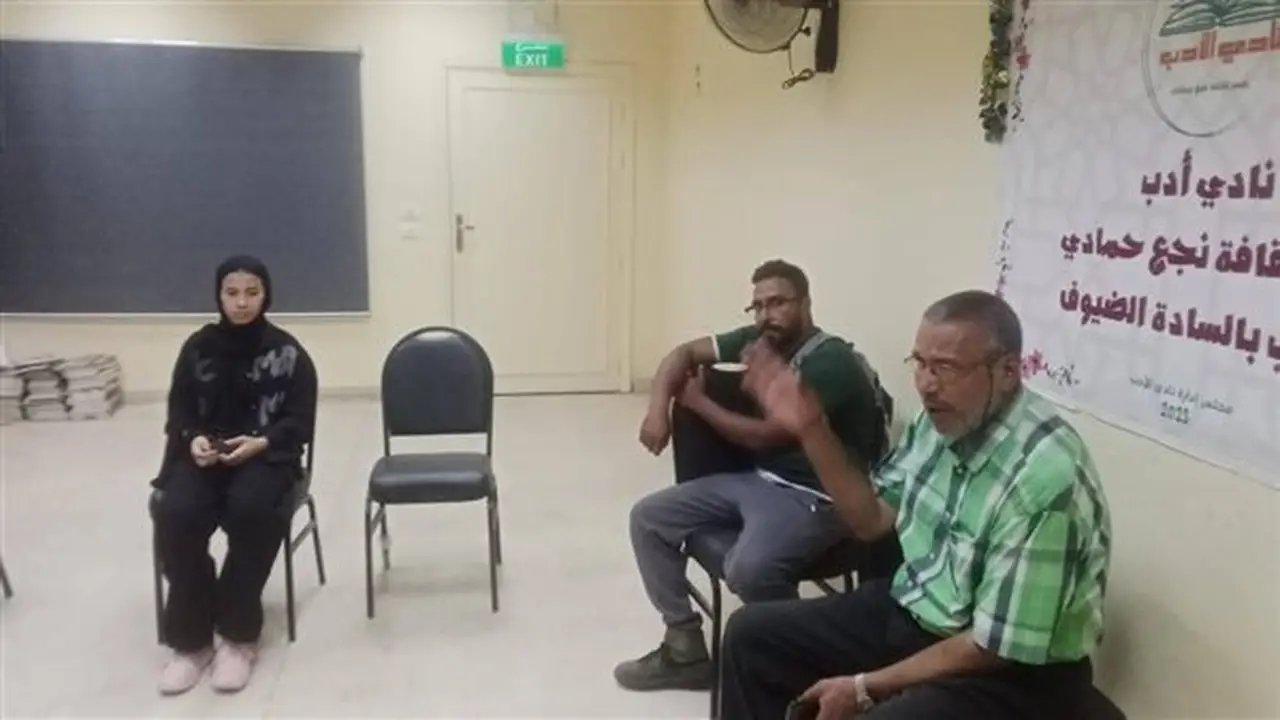 ندوة ثقافية حول “قناة السويس شريان الحياة” في قصر ثقافة نجع حمادي