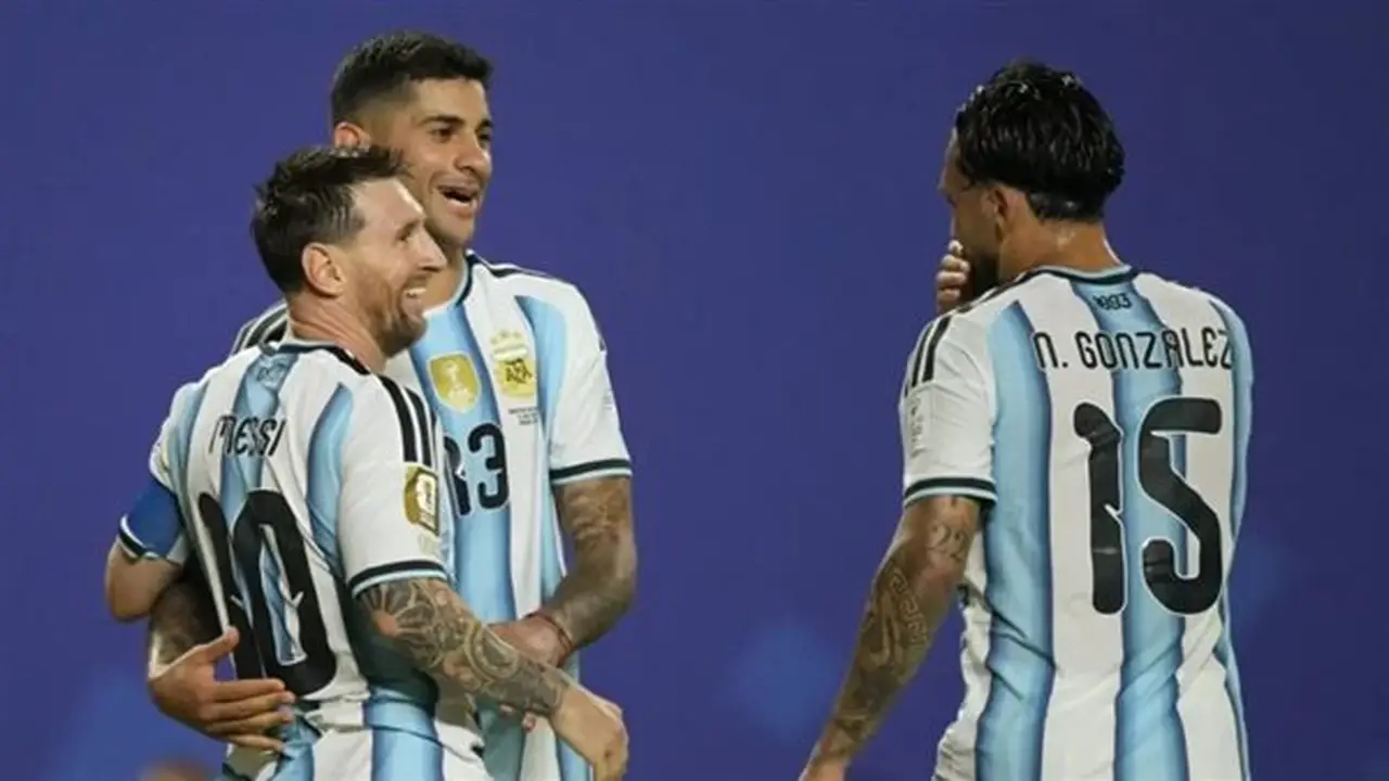 روميرو يسجل هدف تقليص الفارق للأرجنتين أمام مصر في كأس العالم 2026