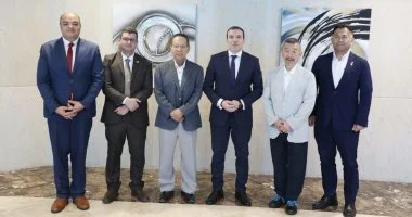 هيئة الإسعاف المصرية تستقبل وفد جامعة كوكشيكان اليابانية لتعزيز التعاون المشترك