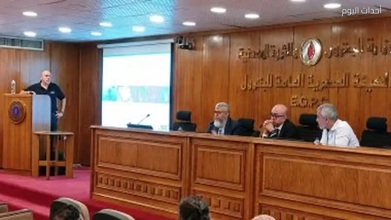 هيئة البترول تعتمد تقنية الغمر الحراري لتعزيز كفاءة تشغيل مراكز البيانات