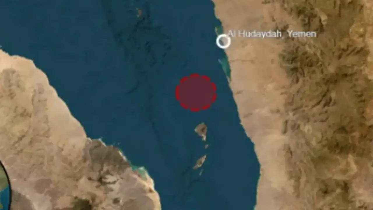 هيئة بحرية بريطانية: بلاغ عن هجوم مجهول على سفينة قبالة الحديدة في اليمن