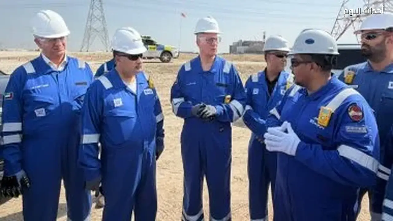 وزير البترول يزور مشروع إنبي في الإمارات ويشيد بالشركات المصرية كشركاء موثوقين