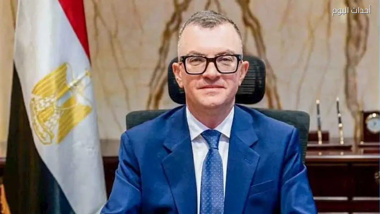 وزير التخطيط يناقش مع موانئ دبي العالمية آفاق الشراكة اللوجستية