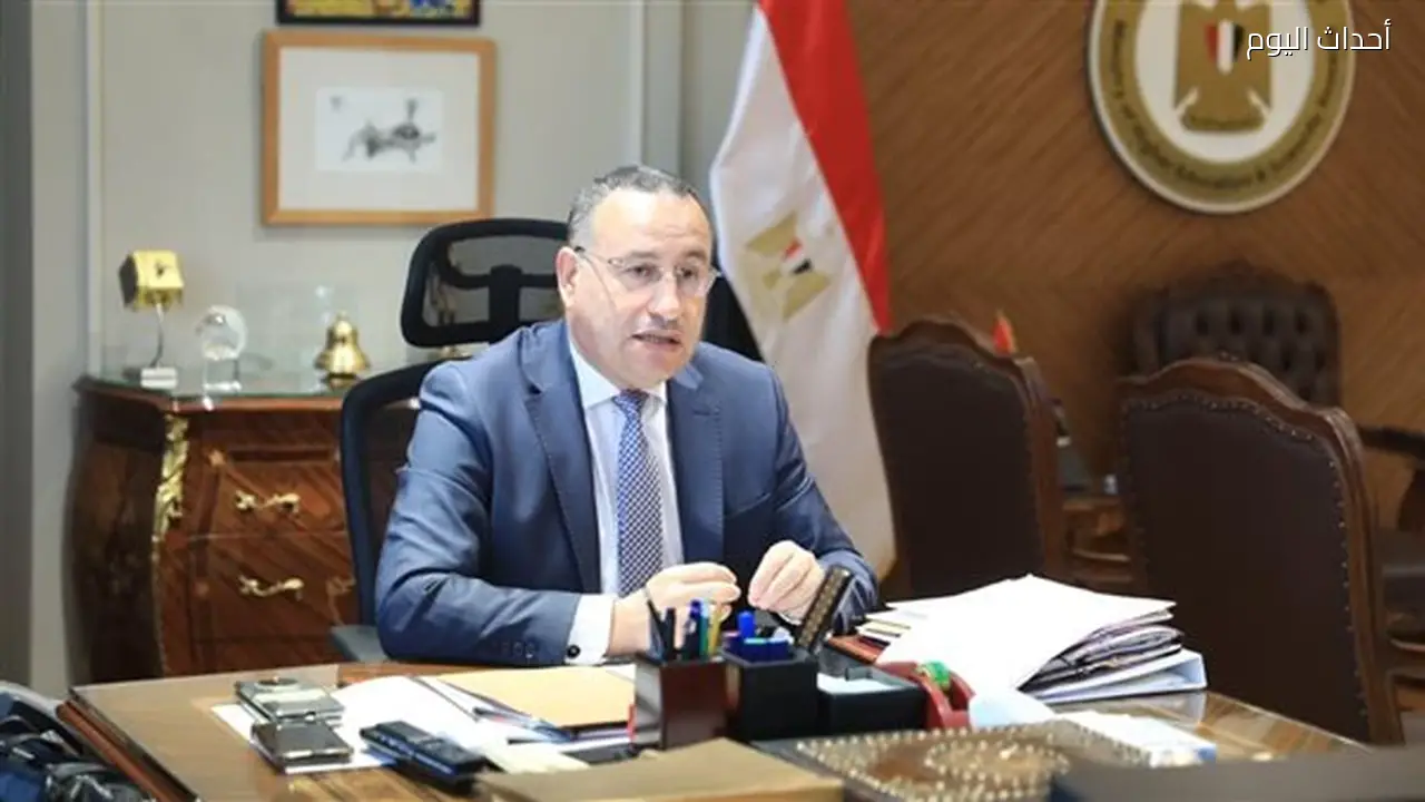 وزير التعليم العالي يعلن عن شراكة مع منصة كورسيرا لتعزيز مهارات طلاب الهندسة