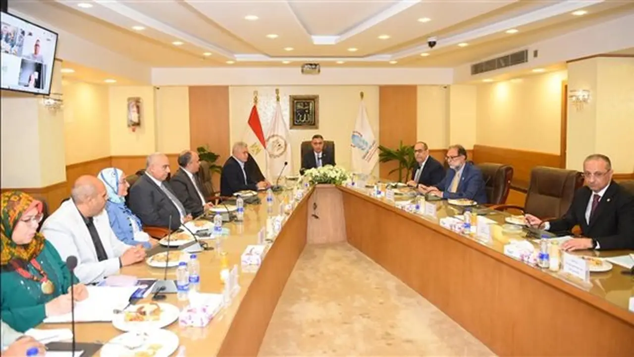 وزير التموين يؤكد أهمية الحفاظ على مخزون السلع وتعزيز منظومة الإمداد