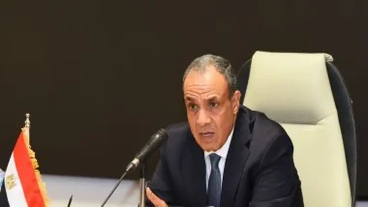 وزير الخارجية المصري يتباحث مع نظيره الصومالي حول تطورات القرن الأفريقي