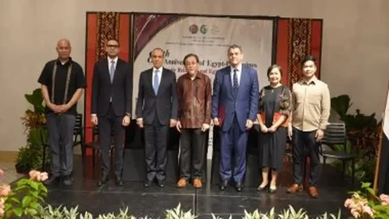 وزير الخارجية المصري يتحدث عن السياسة الخارجية بجامعة الفلبين