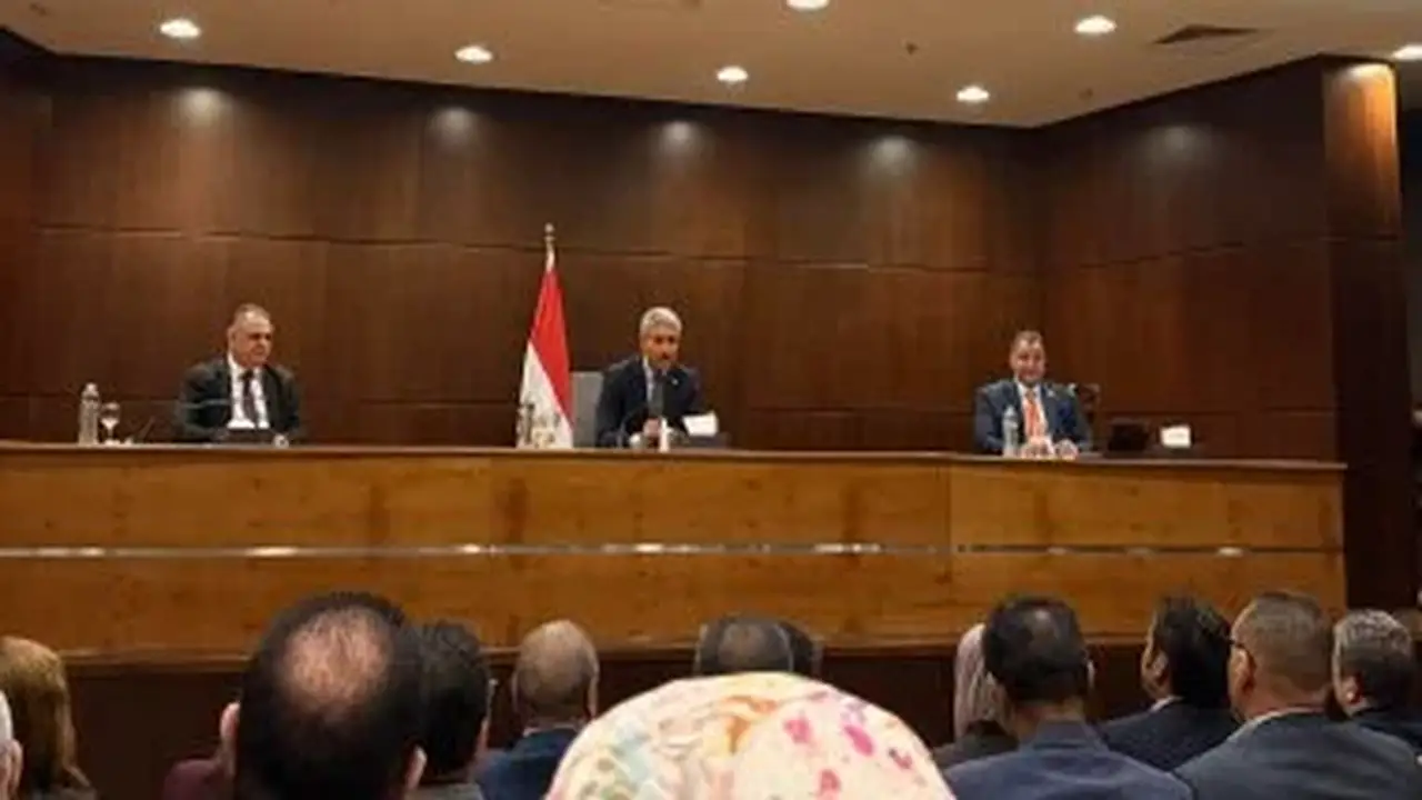 وزير السياحة: منع استقبال السائحين في الشقق السكنية دون ترخيص خلال عام