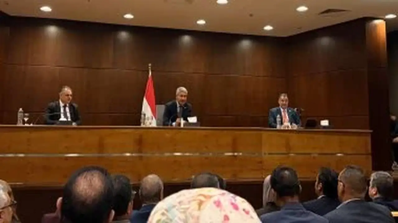 وزير السياحة: التركيز على التنوع والأصالة والتحول التدريجي للسياحة الفاخرة