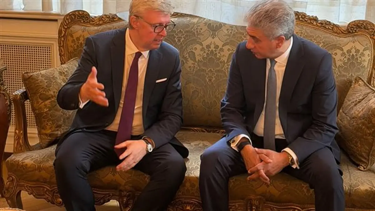 وزير السياحة المصري يبحث تعزيز التعاون مع النائب الأول لرئيس وزراء التشيك