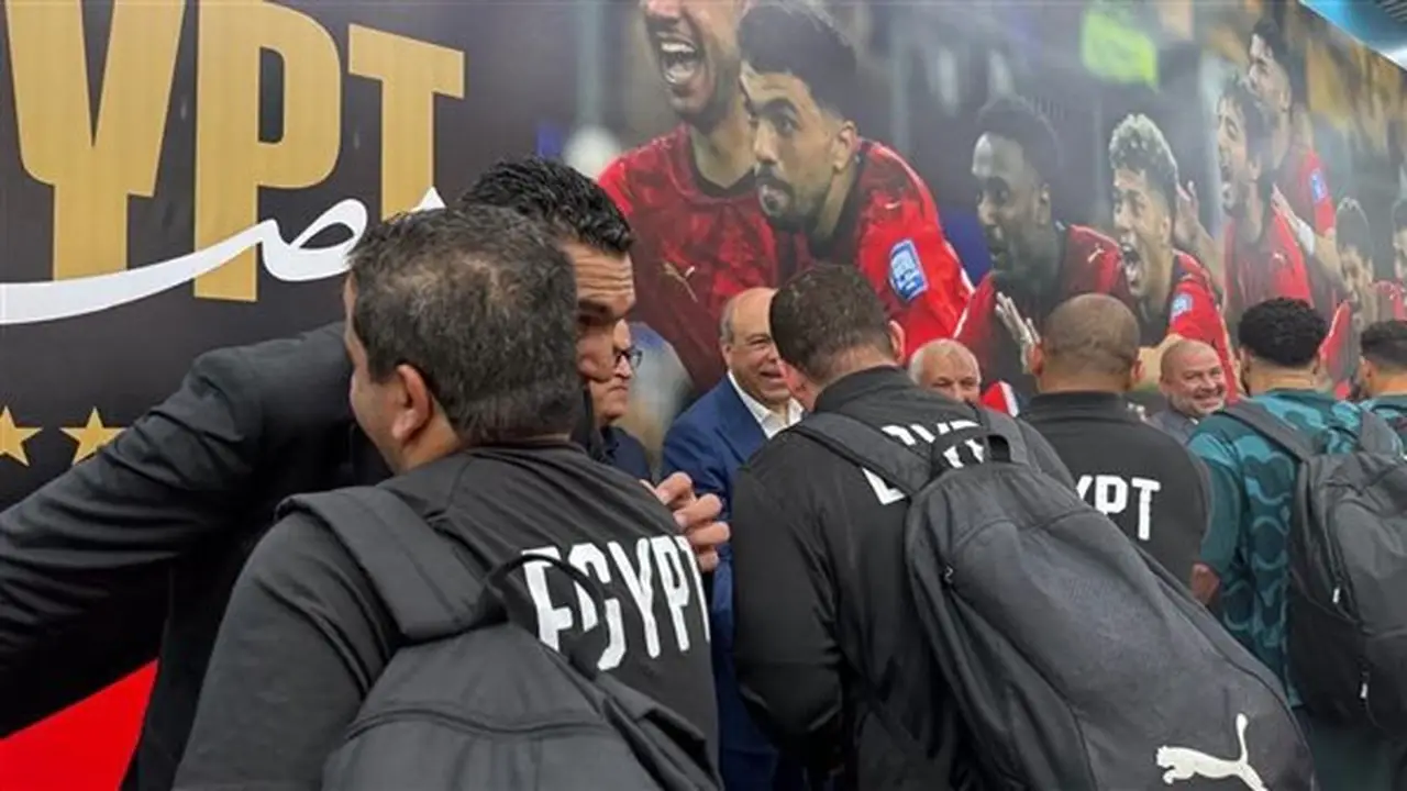 وزير الشباب والرياضة يستقبل بعثة المنتخب الوطني بعد إنجاز كأس العالم