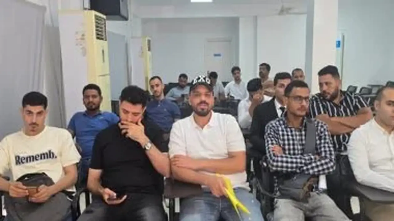 وزير العمل: فرص العمل للشباب في الداخل والخارج تبدأ من الوزارة
