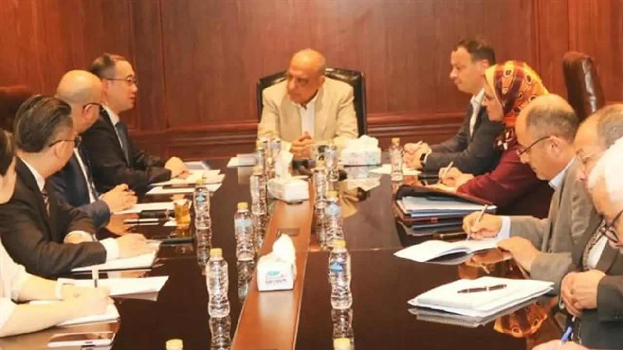 وزير الكهرباء يتباحث مع مجموعة الصين الجنوبية CSGI حول تطوير الخدمات الكهربائية في مصر