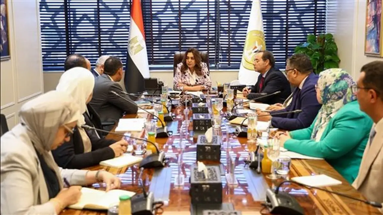 وزيرة التنمية المحلية والبيئة تبحث سبل تطوير المحميات مع الاتحاد الدولي لصون الطبيعة