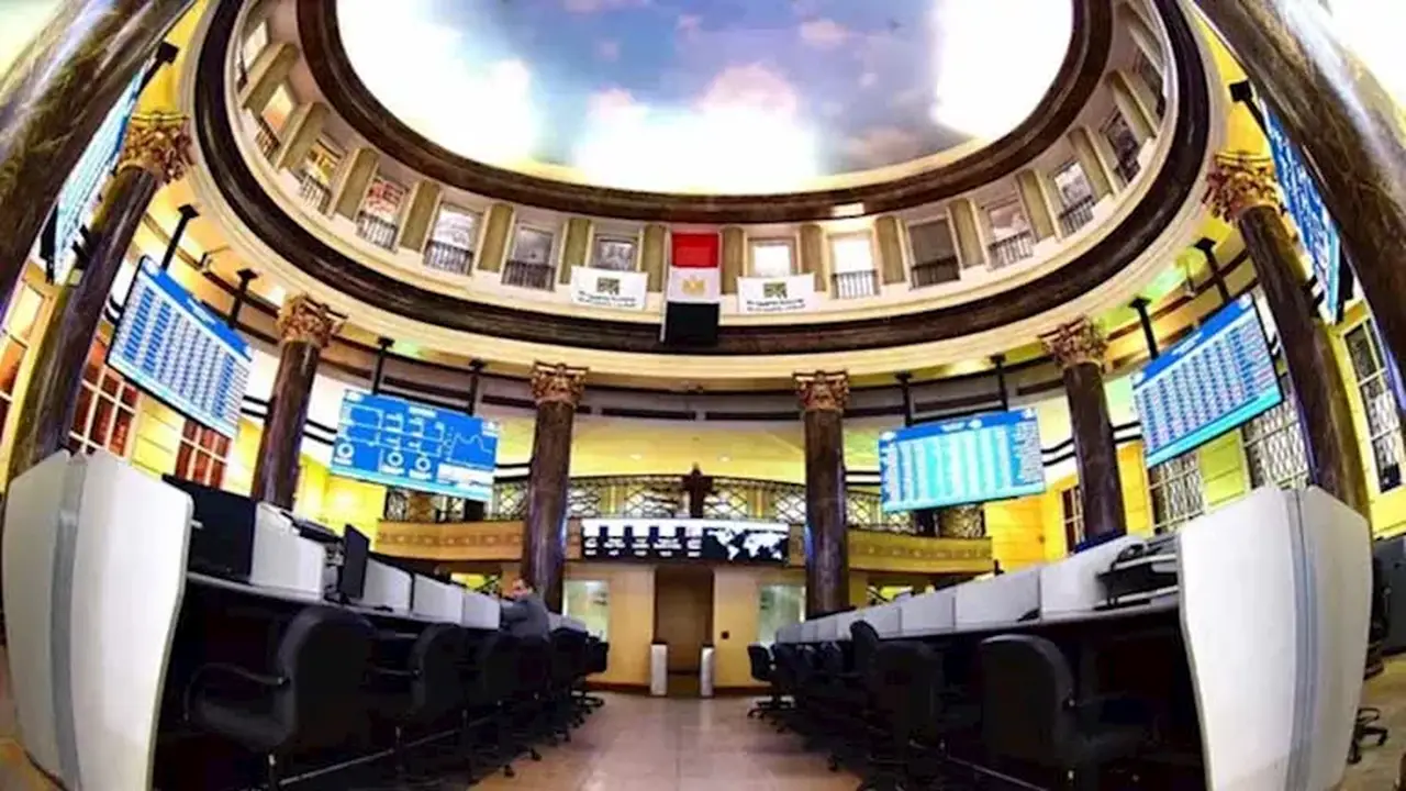 تباين الآراء حول تأثير ضريبة الدمغة على الاستثمار في البورصة المصرية
