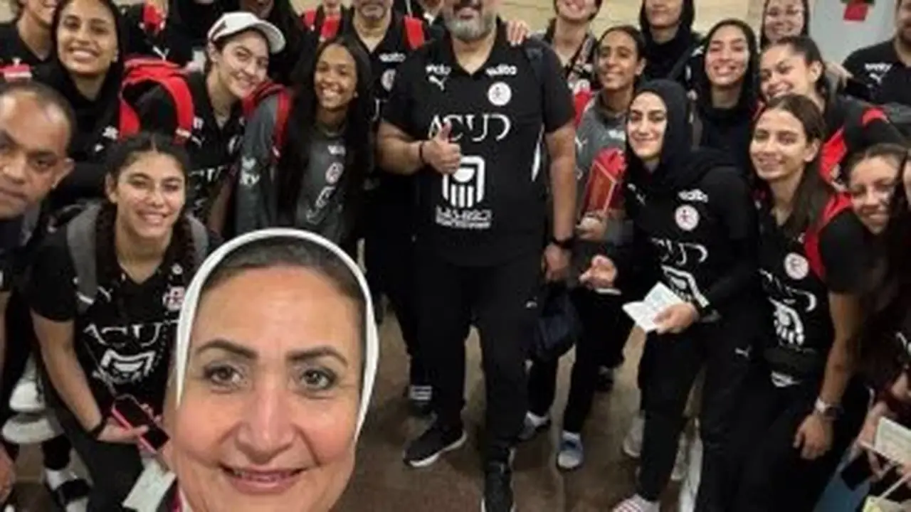 بعثة منتخب شابات كرة اليد تصل القاهرة بعد المشاركة في بطولة العالم