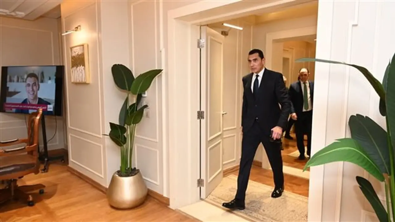 استقبال رسمي لبعثة منتخب مصر في مطار العلمين بعد كأس العالم 2026