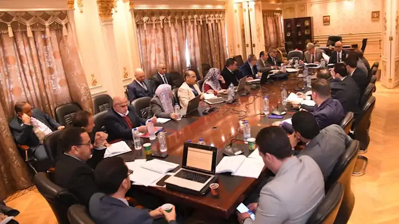 وكيل لجنة القوى العاملة يكشف عن مشروع قانون جديد للتصالح لحل الإشكاليات