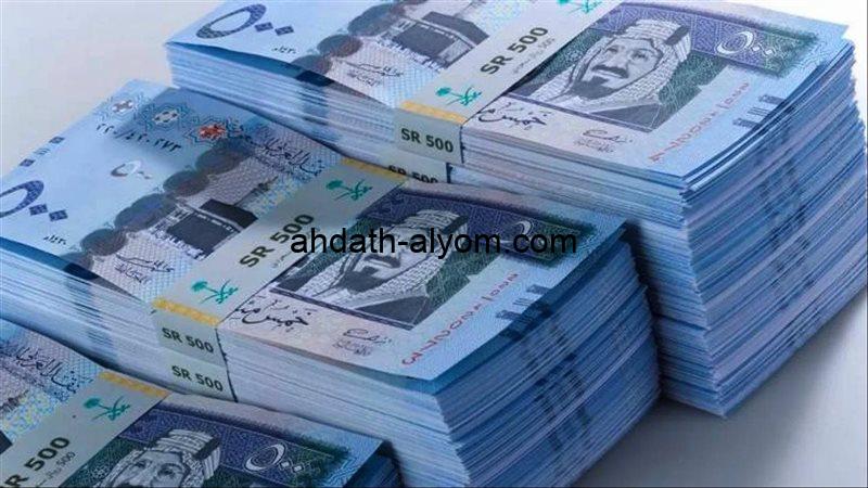 تحويل 500 ورقة ريال سعودي اليوم ؟ سعر العملة الخضراء اليوم مقابل الجنية المصري في السوق السوداء