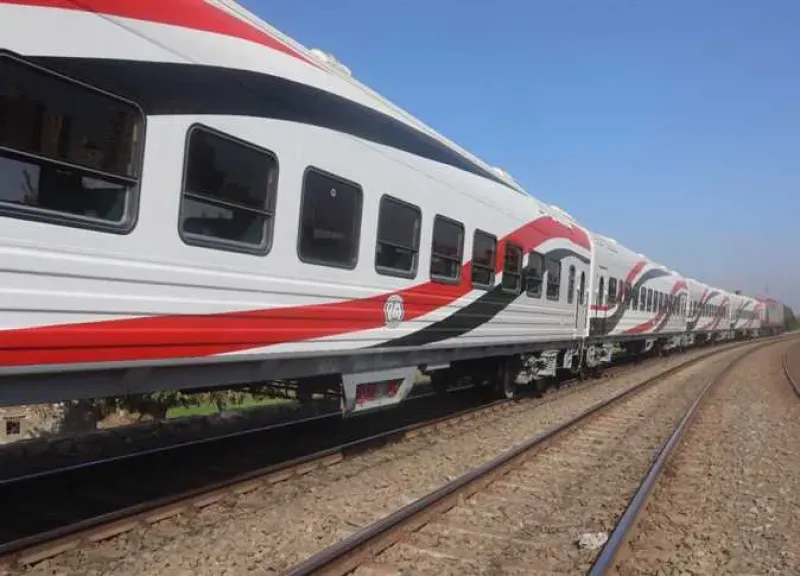 لو مسافر.. مواعيد قطارات الإسكندرية القاهرة اليوم 5 اغسطس 2025 التالجو والمكيفة