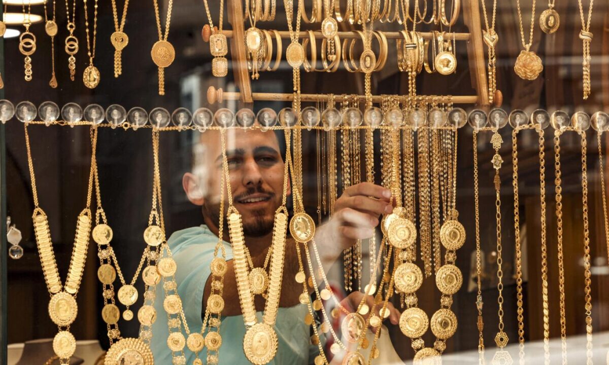 “آخر تحديث”.. سعر جرام الذهب عيار 21 سعر الذهب اليوم في مصر بعد ارتفاعات جديدة