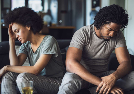 علاقات عاطفية فاشلة 