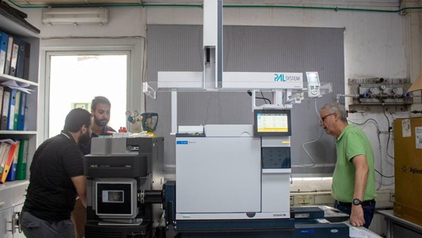 رفع القدرة الاستيعابية للمركزي لمتبقيات المبيدات إلى 400 ألف عينة سنوياً