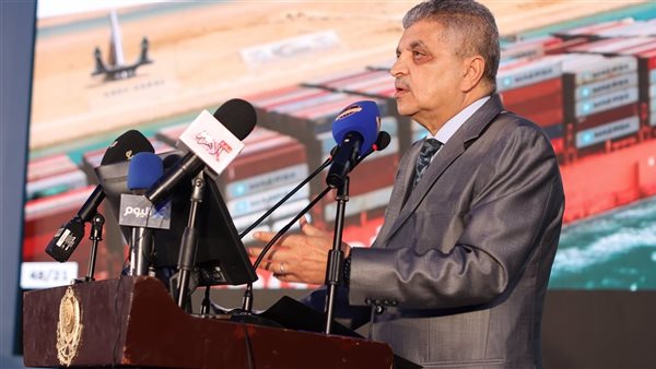 أسامة ربيع: قناة السويس الوجهة المثلى للتجارة من الشرق