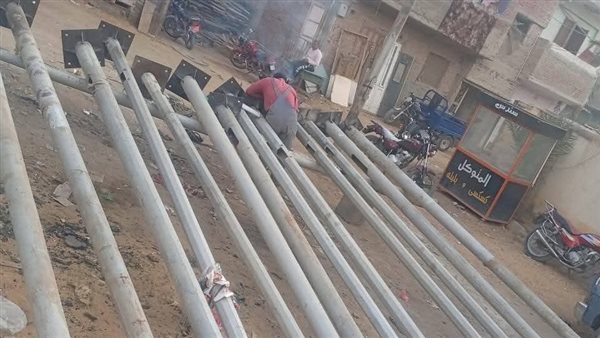 تطوير إنارة حي الجناين بالسويس لتحقيق وفر اقتصادي