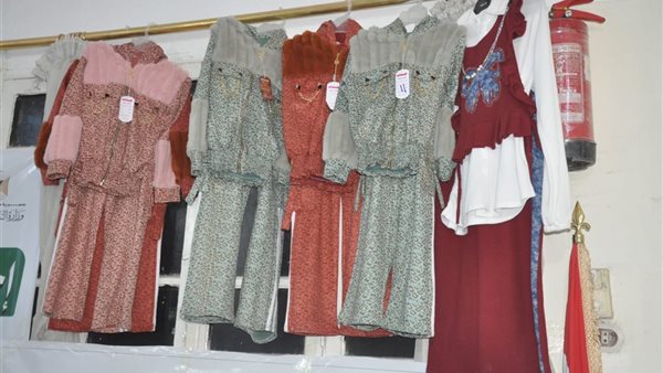 توزيع 3000 قطعة ملابس وأحذية للأسر المحتاجة بالشرقية والأورمان