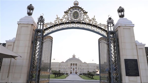 جامعة القاهرة تطلق ملتقى توظيف وتدريب بمشاركة 130 شركة